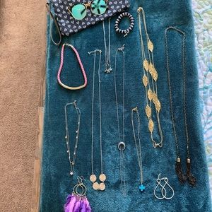 Necklaces, bag, & sunglasses(everything included)